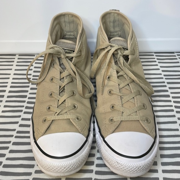 chuck taylor size 15